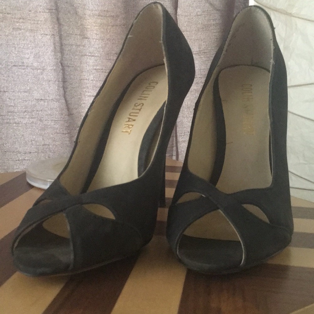 DONATED Colin Stuart 4” Black Peep Toe Heels